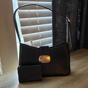 Coach Black Leather Shoulder Bag with Wallet